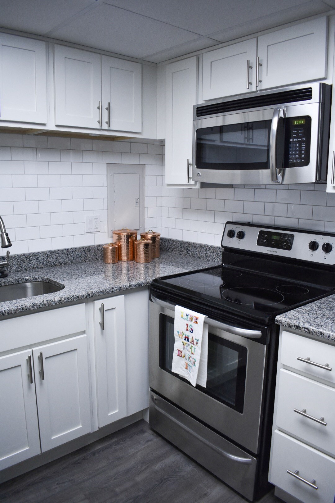 Walnut Crossings Apartments, 4175 Ivanhoe Drive, Monroeville, PA RentCafe